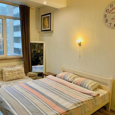 Appartement 1K Studiia V Zhk <<Elegant>> à Kiev Extérieur photo