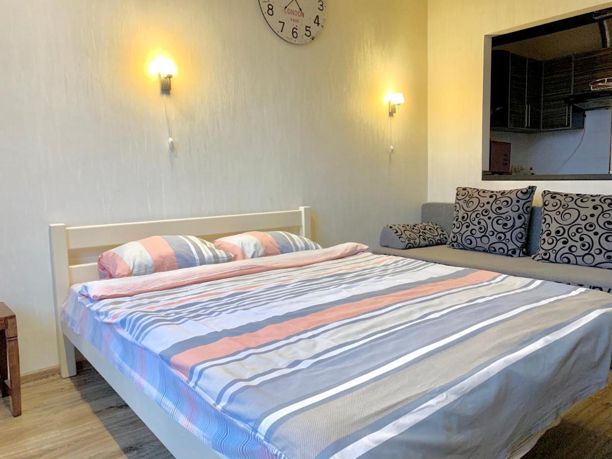 Appartement 1K Studiia V Zhk <<Elegant>> à Kiev Extérieur photo